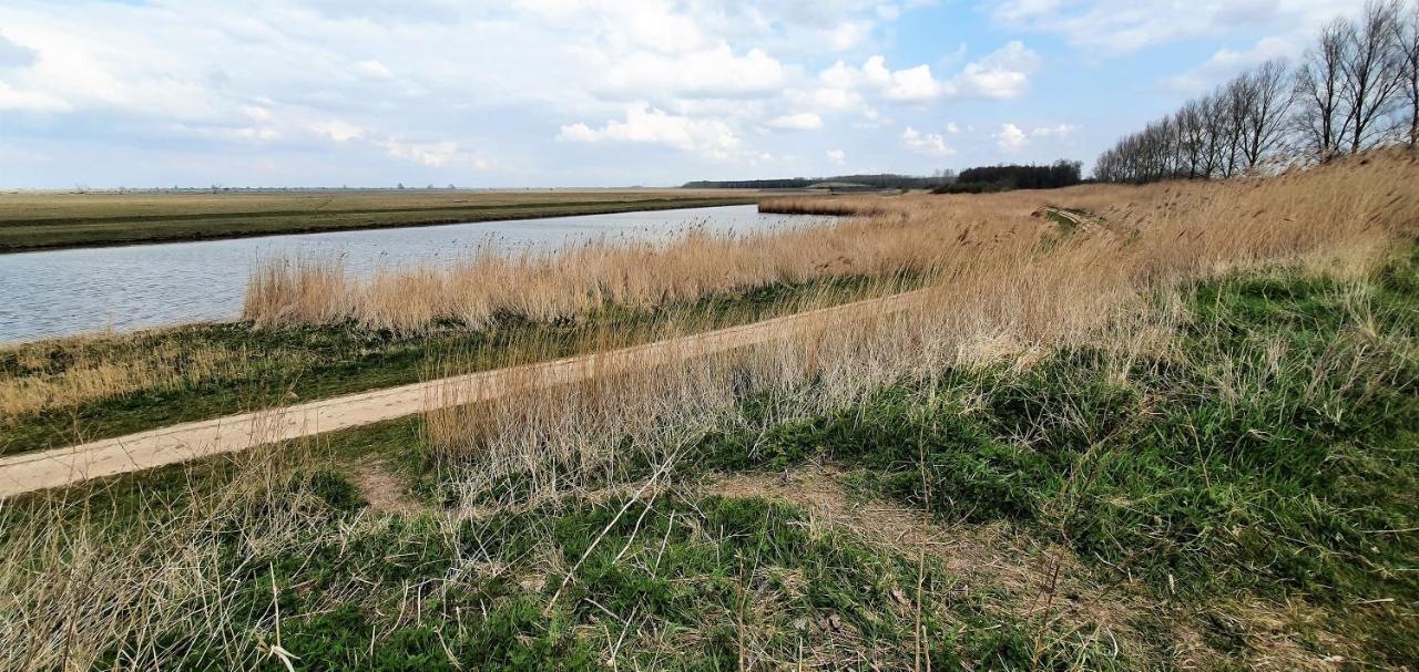 Inntermezzo Almere Buitenkant foto