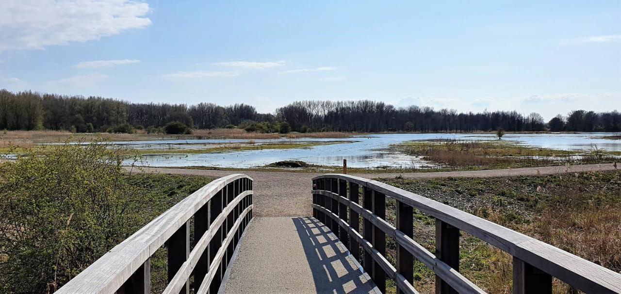 Inntermezzo Almere Buitenkant foto