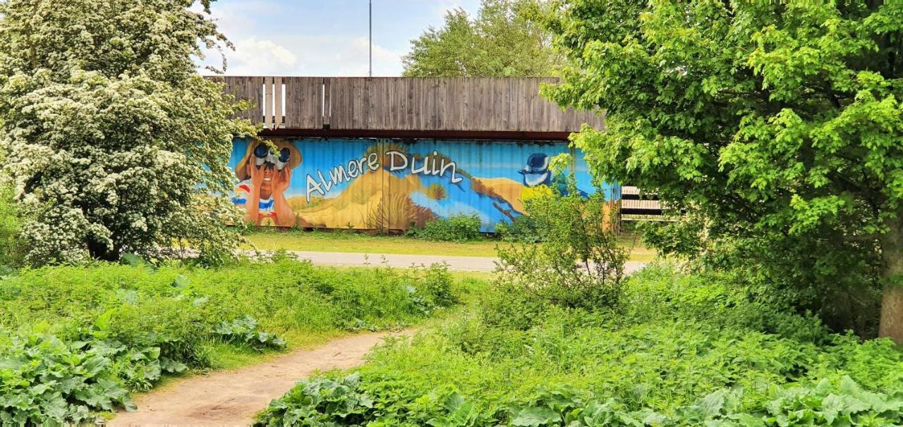 Inntermezzo Almere Buitenkant foto