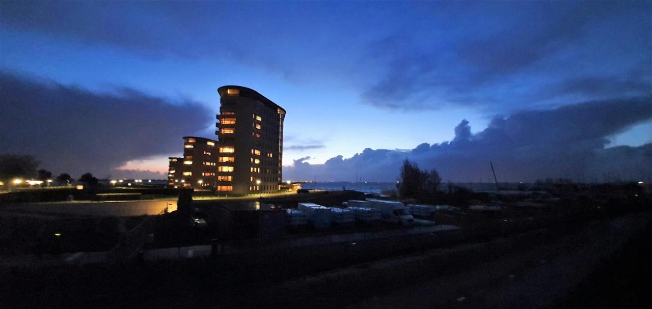 Inntermezzo Almere Buitenkant foto