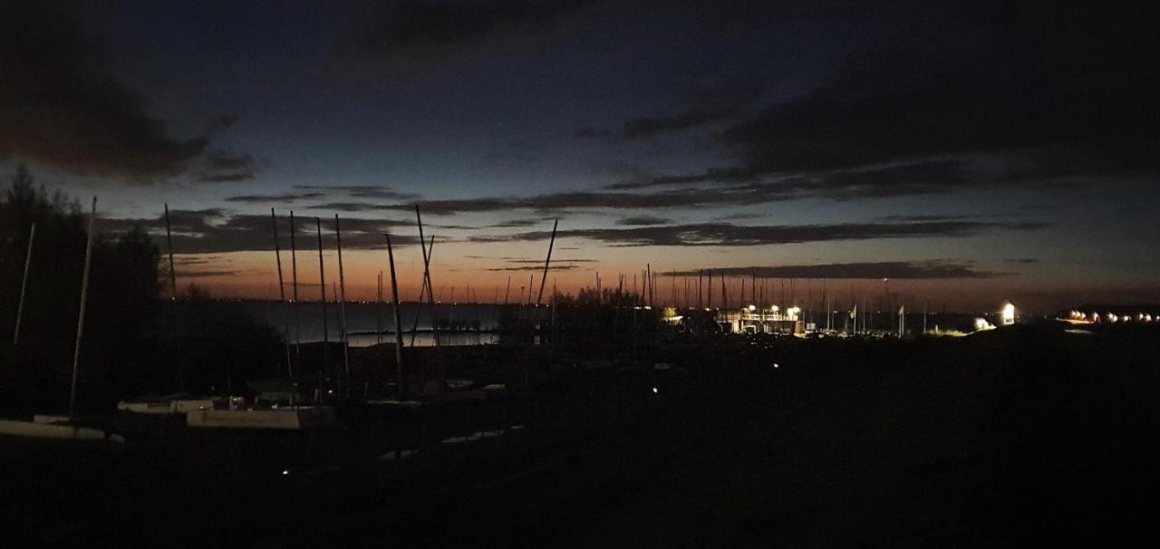 Inntermezzo Almere Buitenkant foto