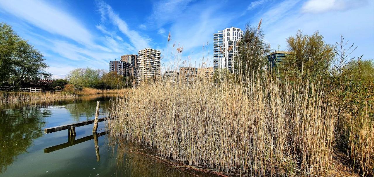 Inntermezzo Almere Buitenkant foto